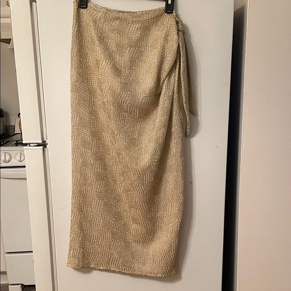 Zara Dresses & Skirts - Zara NWT Large Gold Textured Tan Midi Skirt Slit Zipper